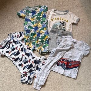 LOT OF 4 pairs GAP pajamas size 5T